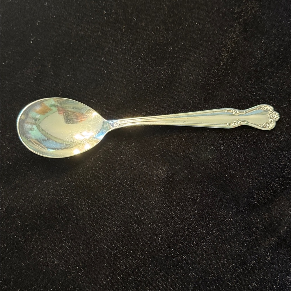Vintage Rogers & Bro. Elegant Silver Plate Sugar Spoon